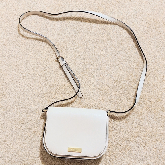 kate spade Handbags - Kate Spade Crossbody bag
